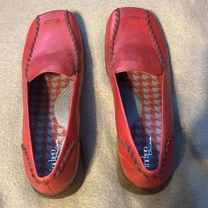 Clark’s Indigo red loafer size 8.5.